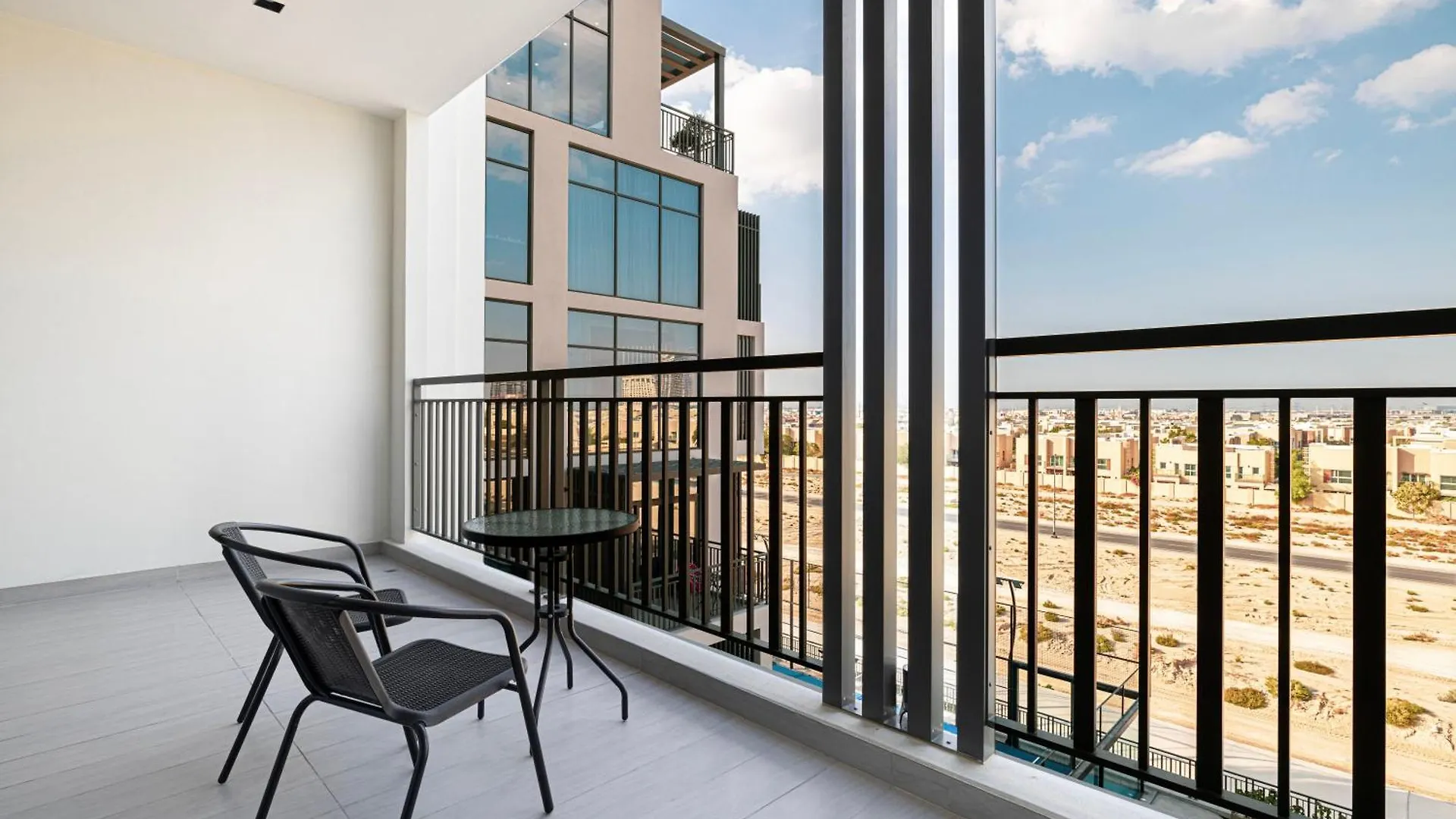 Apartment Legacy By Sunrise - Top Amenities And Paddle Court Dubai