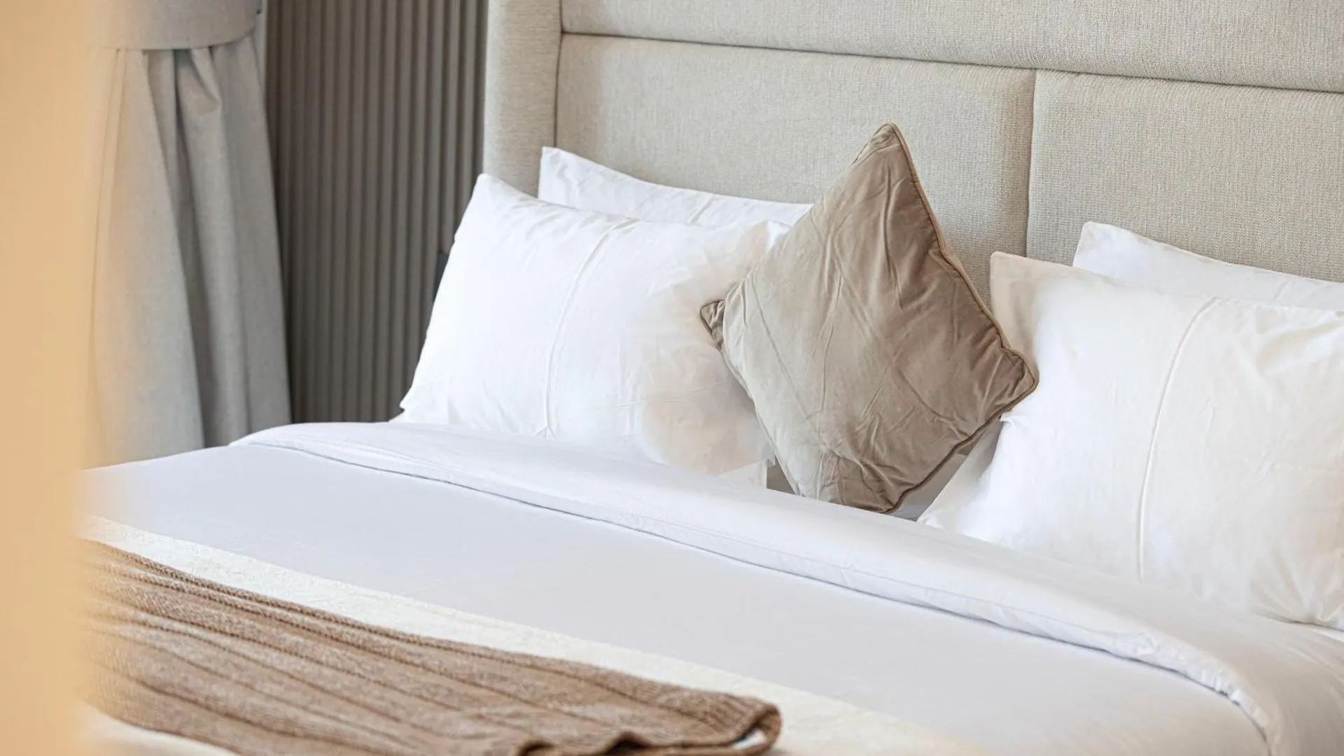 Apartment Legacy By Sunrise - Top Amenities And Paddle Court Dubai United Arab Emirates
