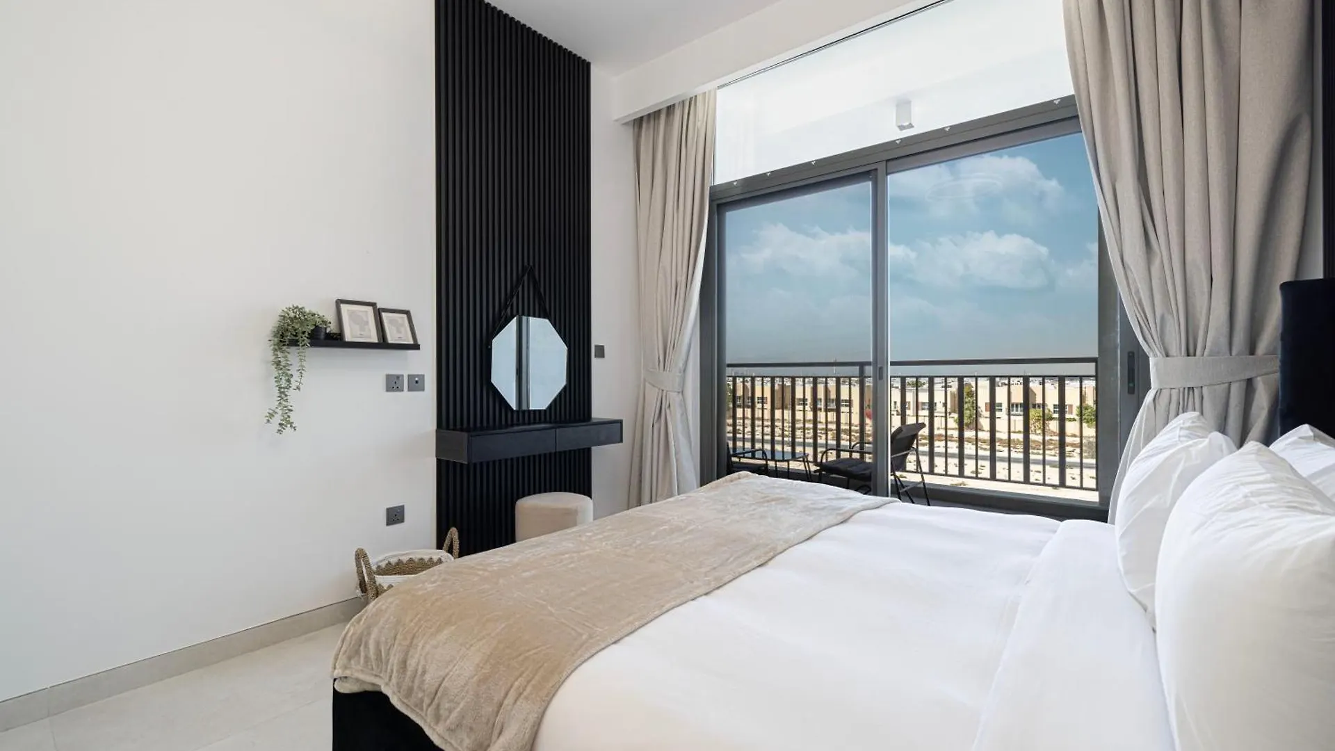 Legacy By Sunrise - Top Amenities And Paddle Court Dubai