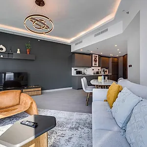  Апартаменты The Torch, Marina