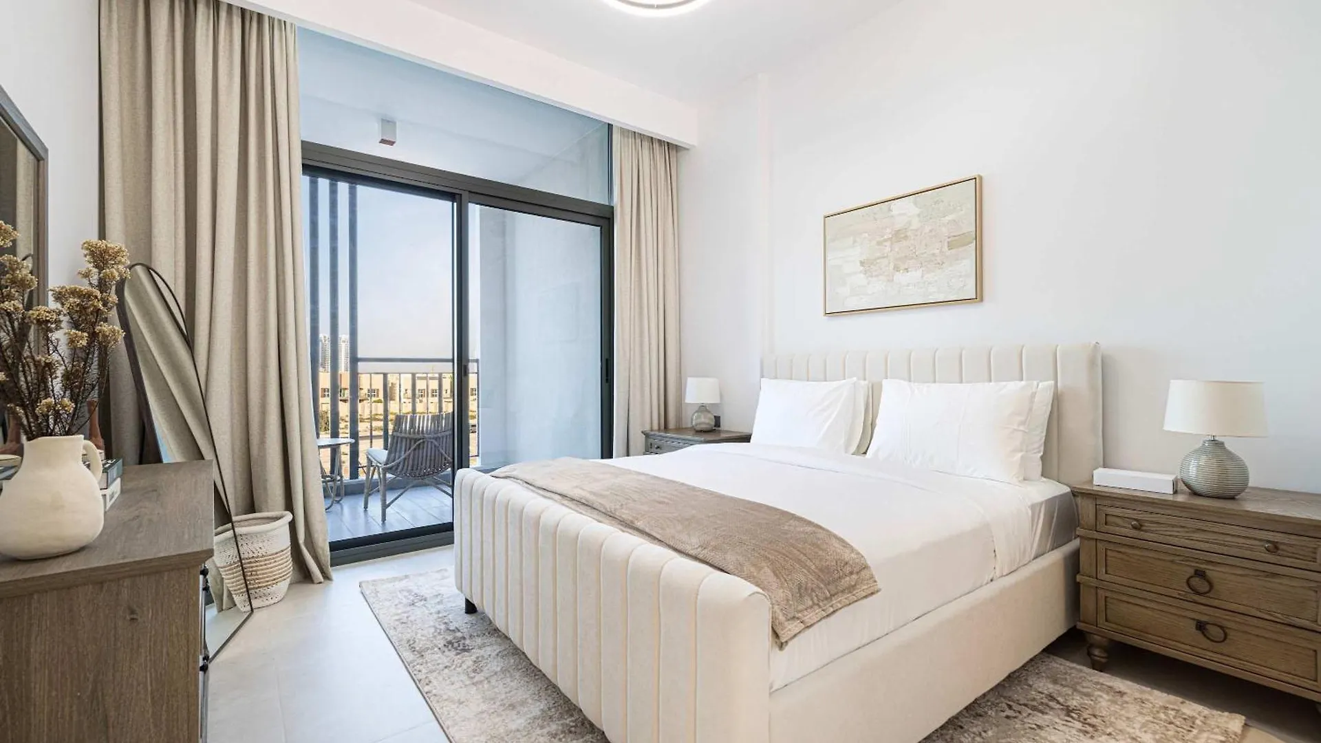 Legacy By Sunrise - Top Amenities And Paddle Court 두바이 아파트