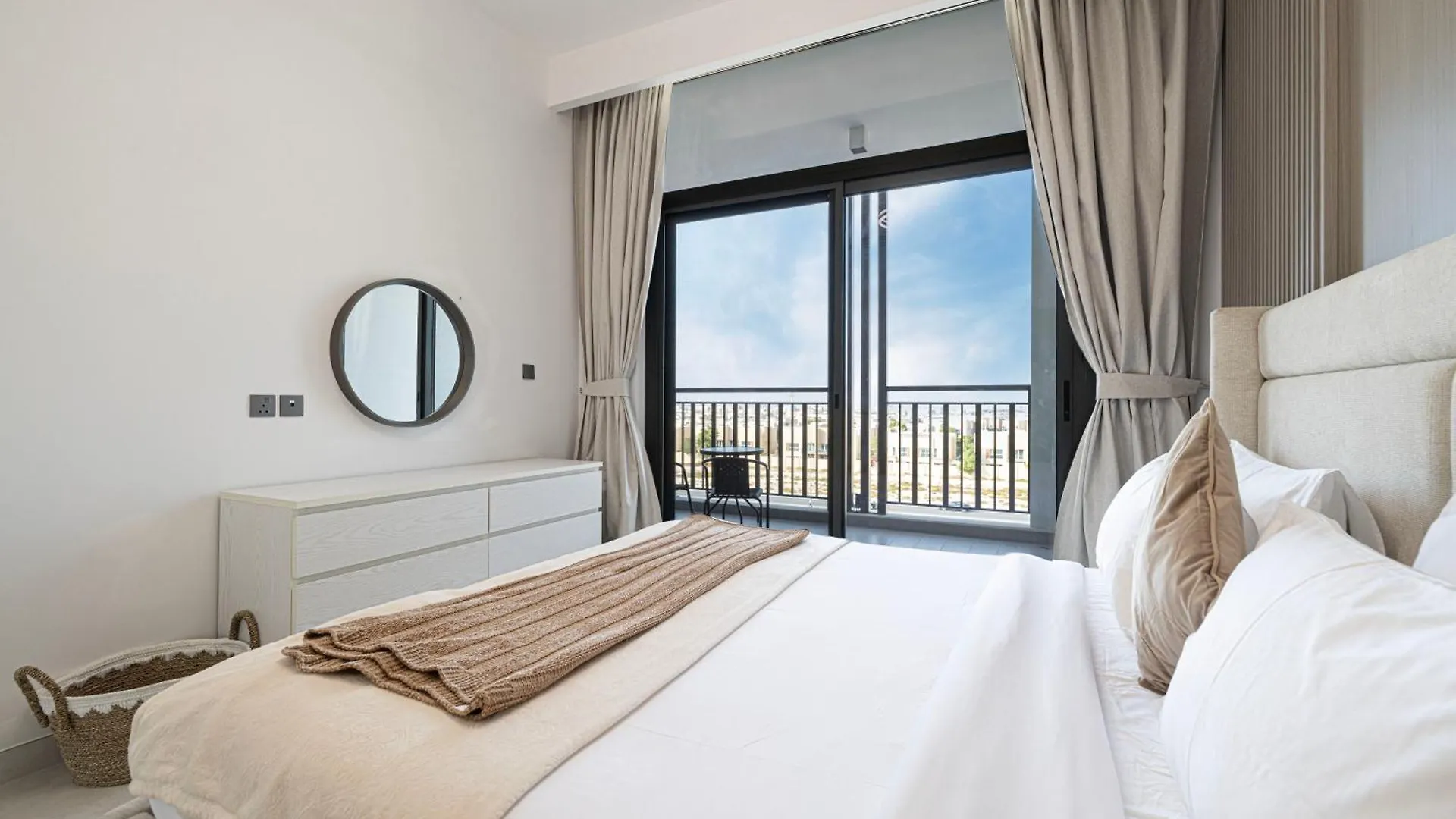 Legacy By Sunrise - Top Amenities And Paddle Court 두바이